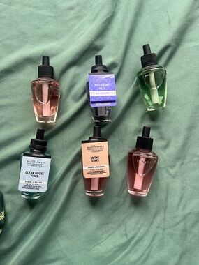 Bath & Body Works Wallflowers Refills - Pink, Green, Blue